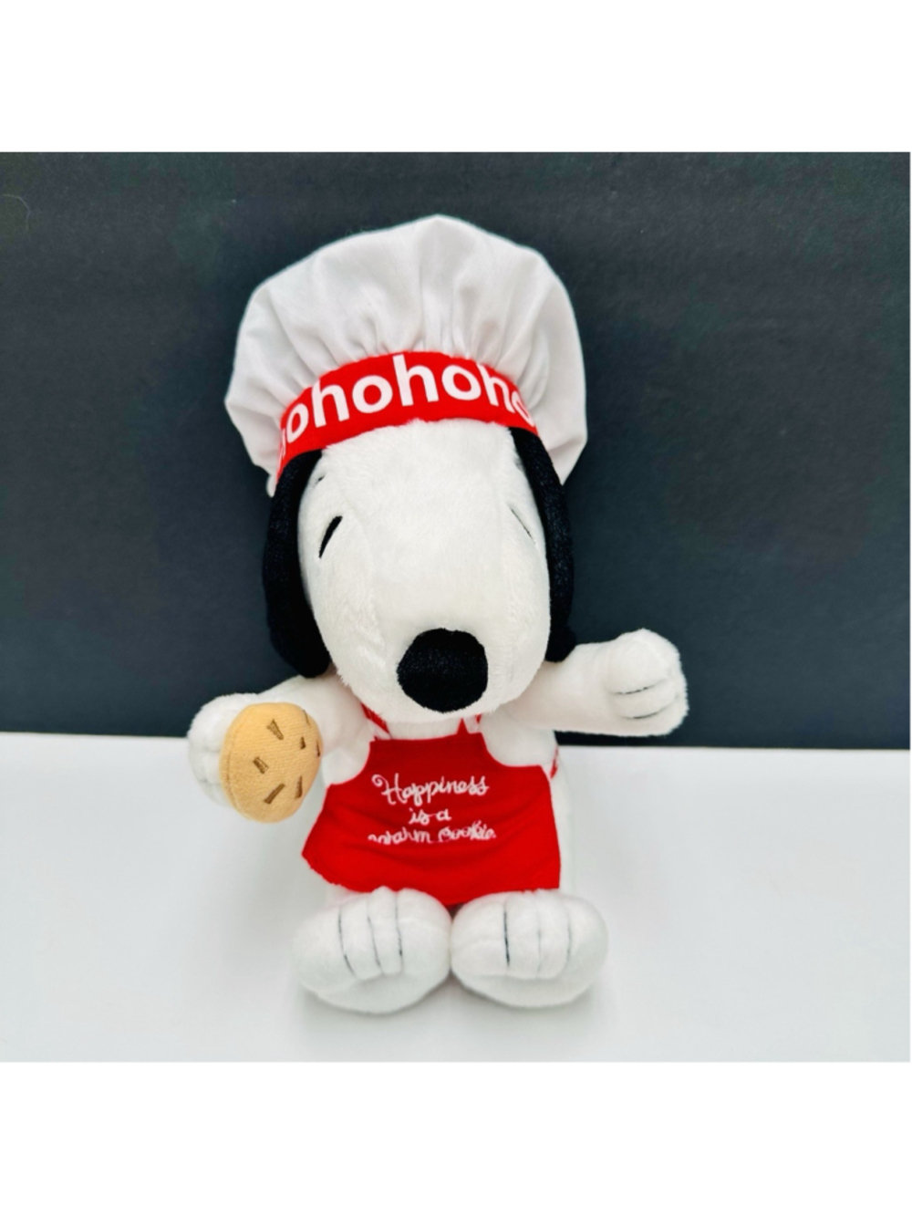 Hallmark Snoopy Chef 'Happiness Is a Warm Cookie' Christmas Plush Stuffed Animal